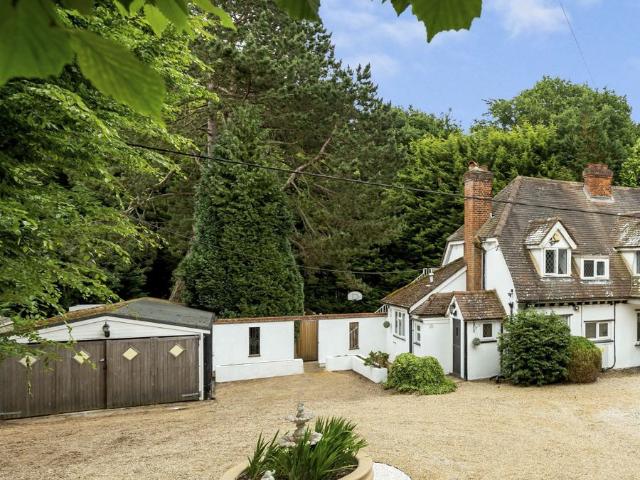 Darby Drive, Welwyn AL6, 8 bed detached house to rent, £4,999 pcm | PrimeLocation