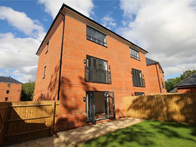 Darbyshire Road, Wellesley, Aldershot, Hampshire GU11, 4 bed semi detached house to rent, £2,600 pcm | PrimeLocation
