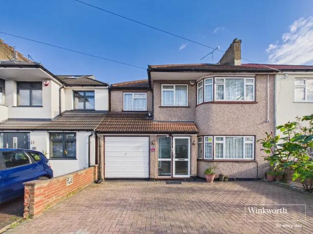 D'arcy Drive, Kenton HA3, 6 bed semi detached house to rent, £3,900 pcm | PrimeLocation
