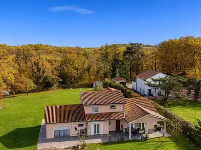 Dardilly 69570 Achat / Vente maison 8 pièces t8 jardin terrasse