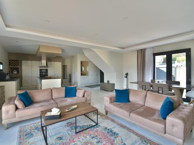 DARDILLY – Superbe villa contemporaine de 151 m² avec vue Mont Verdun