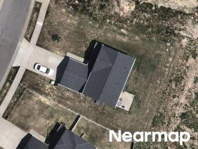 Darecrest Ln