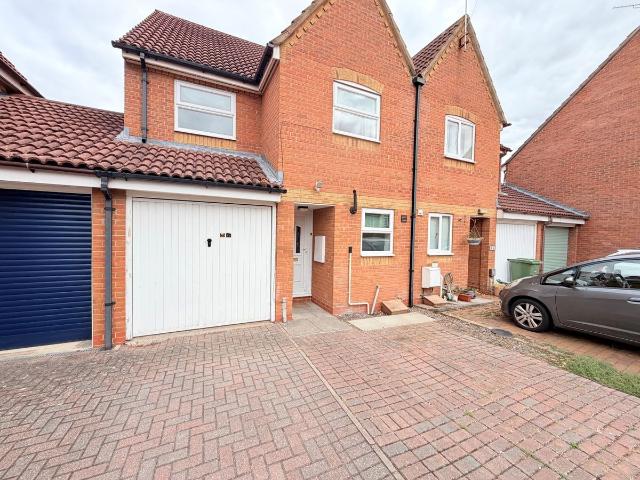 Darent Place, Didcot OX11, 3 bed semi detached house to rent, £1,750 pcm | PrimeLocation
