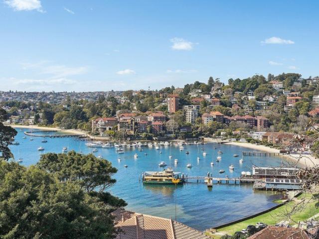 Darling Point Living with Showstopping Harbour Views