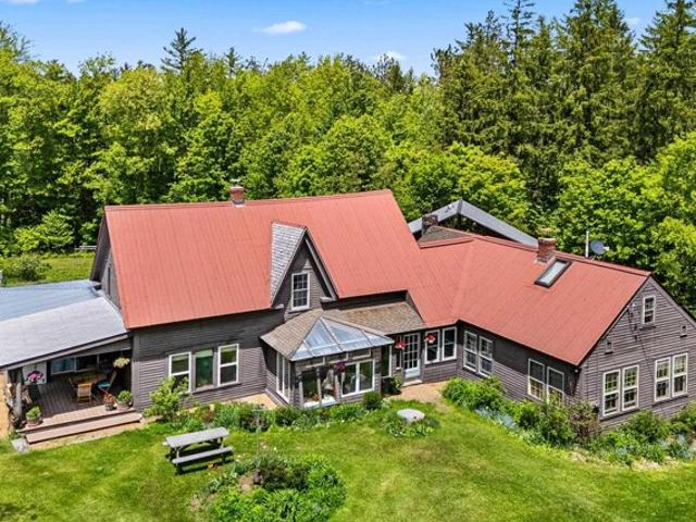 Darling Rd, Marshfield, Home For Sale