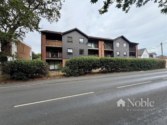 Darlington House, Pilgrims Hatch, Brentwood CM15, 2 bed flat to rent, £1,700 pcm | PrimeLocation