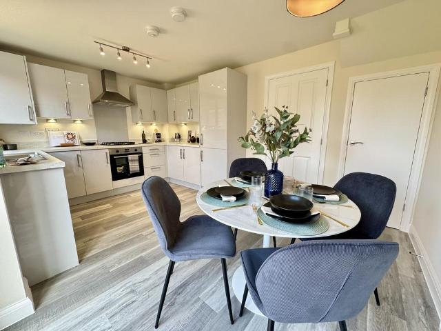 Darlington Place, Cringleford, NORWICH 3 bed semi detached house to rent £1,700 pcm £392 pw