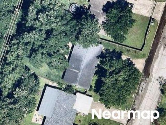 Darnay Dr