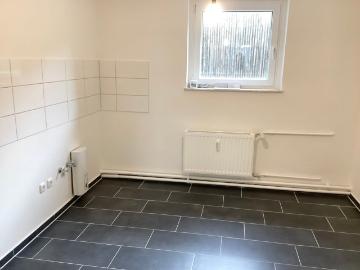 Das Glück hat ein Zuhause Interessante 3 Zimmer Souterrain Wohnung
