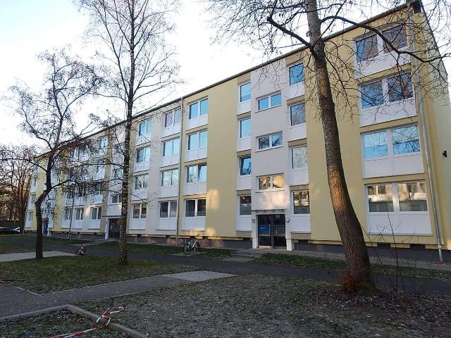 Das Glück hat ein Zuhause: 4 Zimmer Wohnung im 3. OG