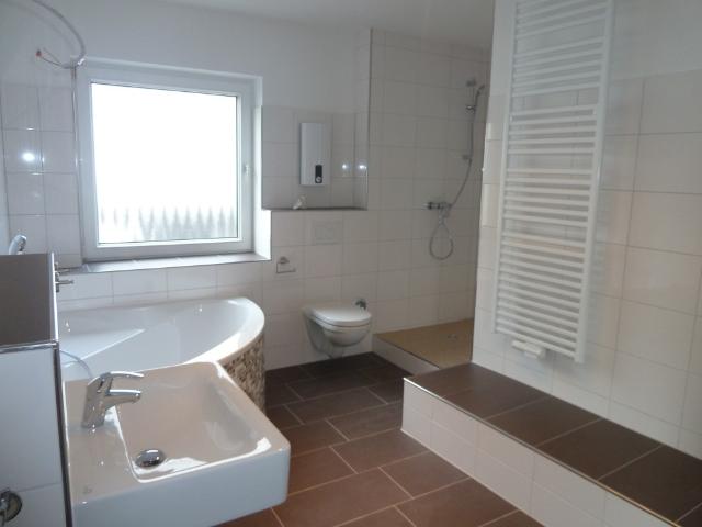 Das hat Stil! Top sanierte Wohnung direkt in der Krefelder Stadtmitte sucht neue Mieter!