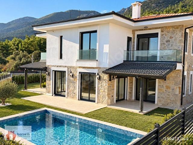 BORSEM DATÇA SATILIK 4+1 VİLLA