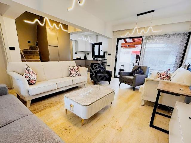 Datça Denizlililer Sitesi İçi Sıfır Köşe Tribleks Villa