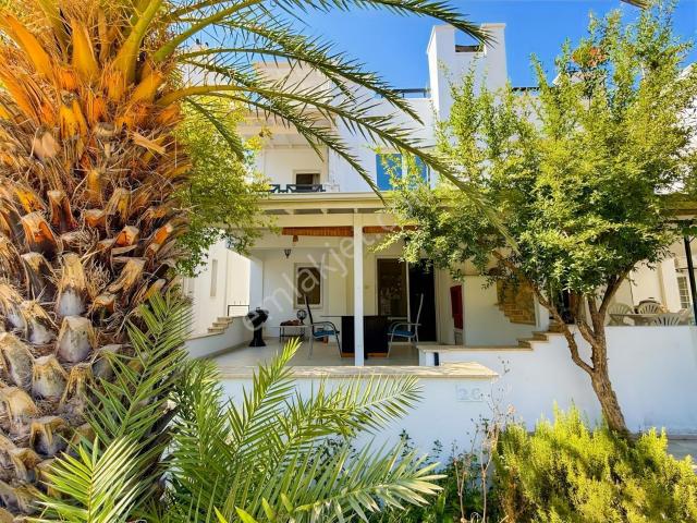 Datça Merkez | Havuzlu Dadya Sitesinde, Yenilenmiş 3+1 Villa
