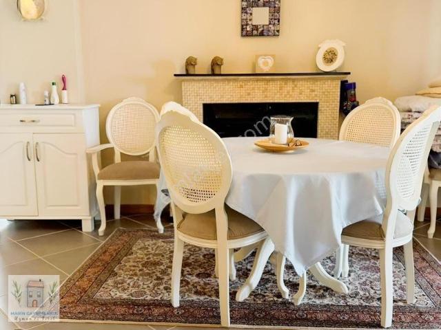 Datça Merkez'de Deniz Manzaralı İkiz Villa