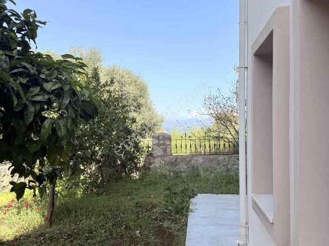 Datça Merkezde Eşyalı Yıllık Kiralık 3+1 Daire