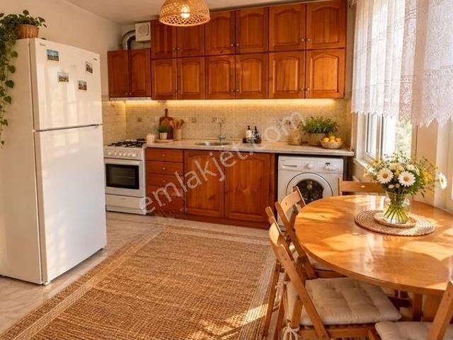 Datça Merkezde Full Deniz Manzaralı Kısmi Eşyalı Yıllık Kiralık