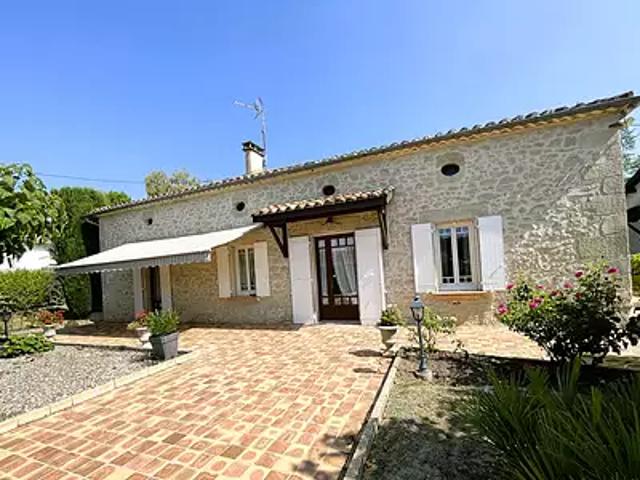Dausse 47140 Achat / Vente maison 4 pièces t4 au dernier étage jardin