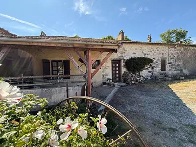 Dausse 47140 Achat / Vente maison 5 pièces t5 au dernier étage