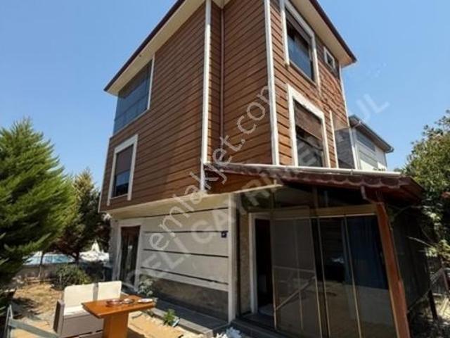 Davutlar Termal Bölge De 4+1 Satılık Müstakil Villa