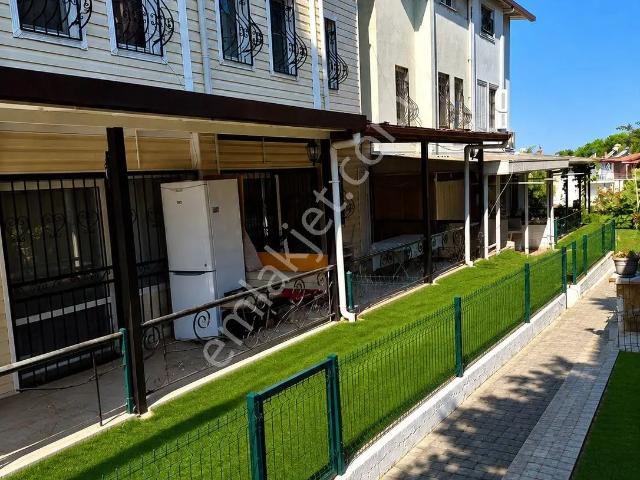 Davutlar Yolu Üzeri Kiralık Villa