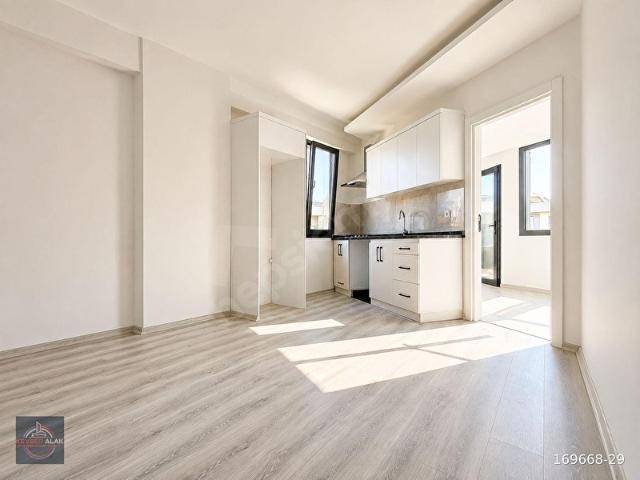 DAVUTLAR MERKEZDE ÇİFT VE ÖN CEPHE 1+1 KİRALIK DAİRE