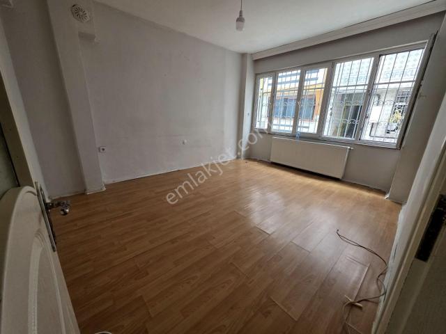 Davutpaşa Mah. Kiralık 2+1 75m² Yüksek Giriş Daire