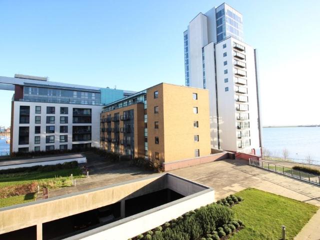 Davaar House, Ferry Court, Cardiff Bay, Cardiff CF11, 1 bed flat to rent, £1,100 pcm | PrimeLocation