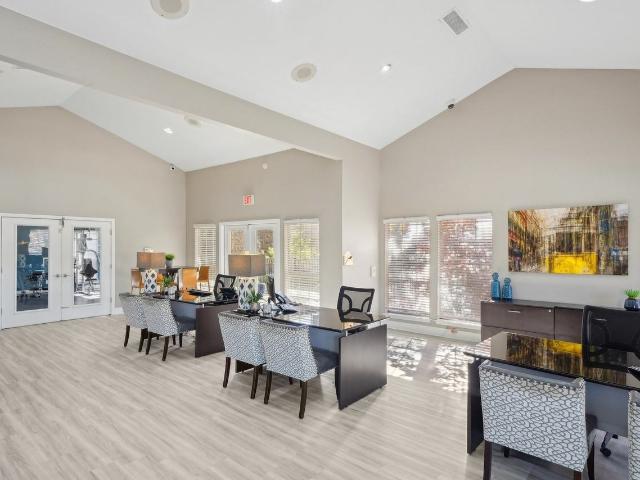 Davenport Apartments 2 Bedroom Apartment for Rent at 14500 Dallas Pkwy, Dallas, TX 75254