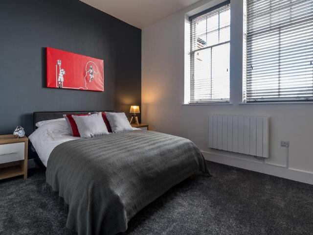 Davenport House, Nantwich CW5 1 bed flat to rent £815 pcm £188 pw