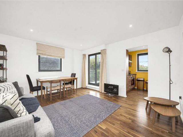 Davenport Street, London E1, 2 bed flat to rent, £2,295 pcm | PrimeLocation