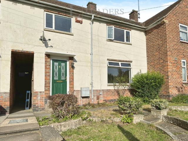 Davenport Road, LE5 3 bed semi detached house to rent £1,250 pcm £288 pw