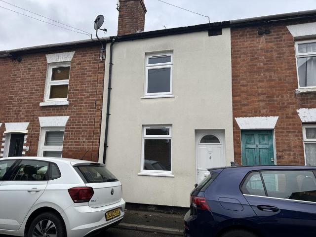 Daventry Terrace, Gloucester GL1 2 bed terraced house to rent £1,200 pcm £277 pw
