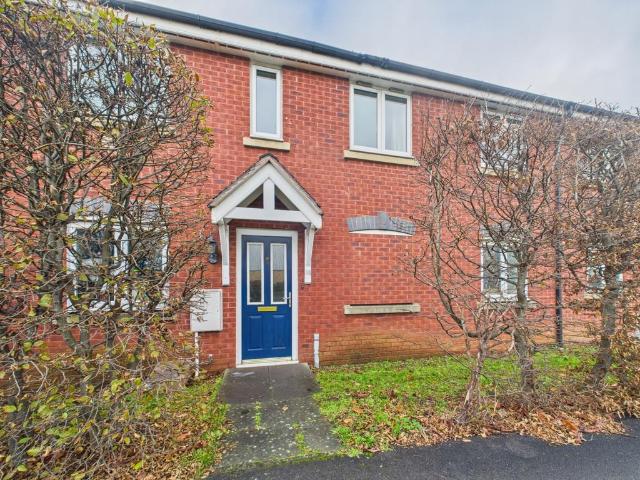 Davey Walk, Ashchurch, Tewkesbury, GL20 2 bed coach house to rent £975 pcm £225 pw