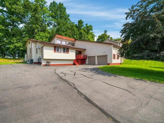Davidge Rd, Middletown, Home For Sale