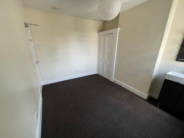 Davidson Road, Croydon CR0 1 bed in a house share to rent £725 pcm £167 pw