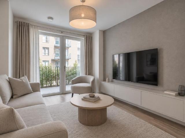 Davies House, 12 Vousden Grove. 1 bed apartment to rent £1,800 pcm £415 pw