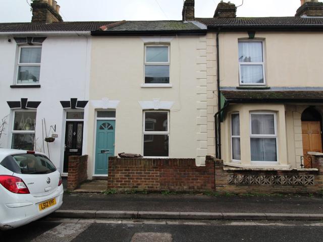 Dawes Street, Gillingham, Kent ME7, 3 bed terraced house to rent, £1,350 pcm | PrimeLocation