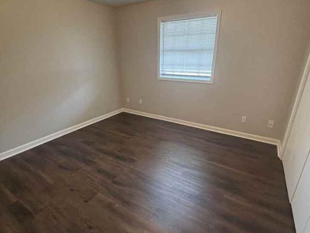 Dawg's Landing Apartments ANS 2 Bedroom Apartment for Rent at 215 Louisville St, Starkville, MS 39759