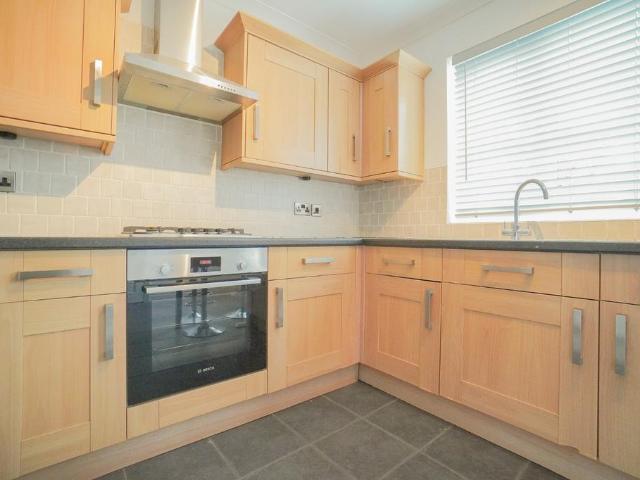 Dawlish Mount, East End Park, Leeds, LS9 3 bed terraced house to rent £995 pcm £230 pw