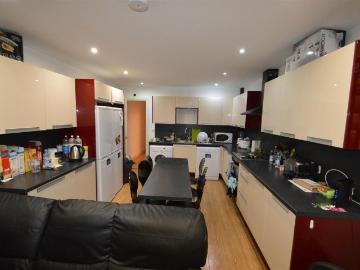 Dawlish Road, Birmingham, West Midlands B29, 6 bed shared accommodation to rent, £490 pcm | PrimeLocation