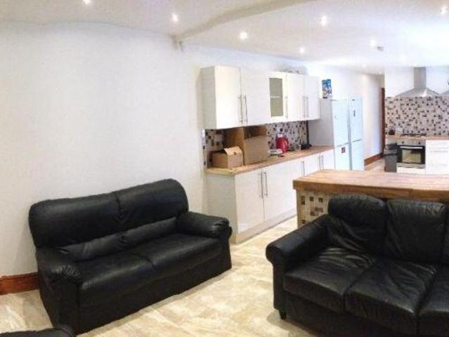 Dawlish Road, Birmingham B29 9 bed terraced house to rent £4,500 pcm £1,038 pw