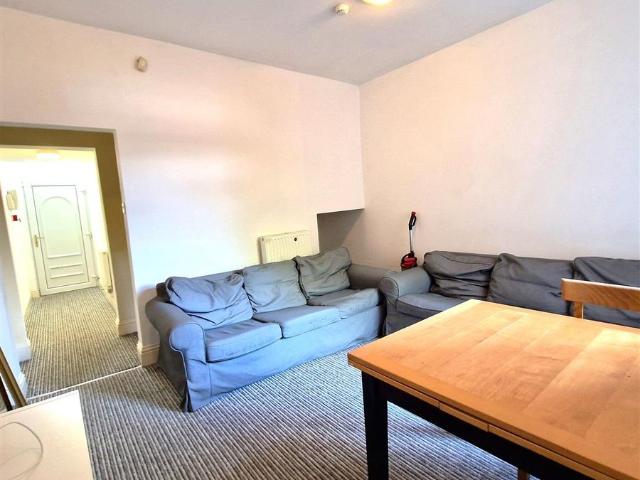 Dawlish Road, Selly Oak, Birmingham B29, 6 bed shared accommodation to rent, £407 pcm | PrimeLocation
