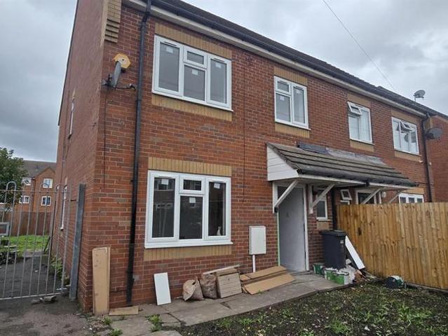 Dawson Street, Walsall 5 bed semi detached house to rent £1,750 pcm £404 pw