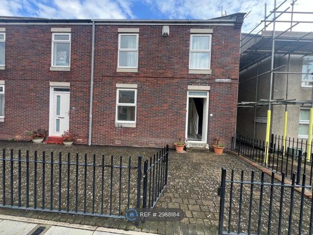 Dawson Place, Morpeth NE61, 3 bed end terrace house to rent, £1,000 pcm | PrimeLocation