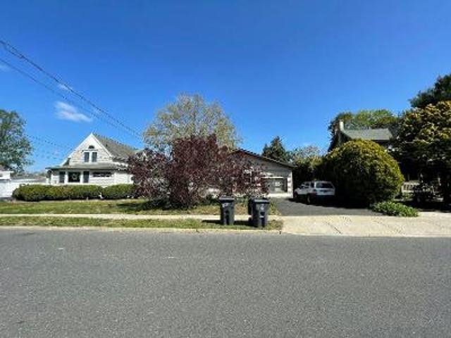 Dayton Ave