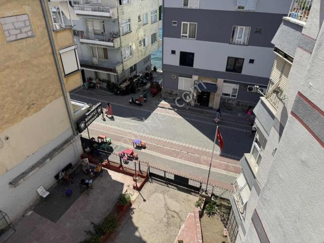 Dayı Emlaktan Kumlada Denize 20 M Fırsat Daire