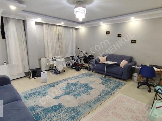 Day House'den 100 M² 6 Yaşında Asansörlü Bahçe Kat