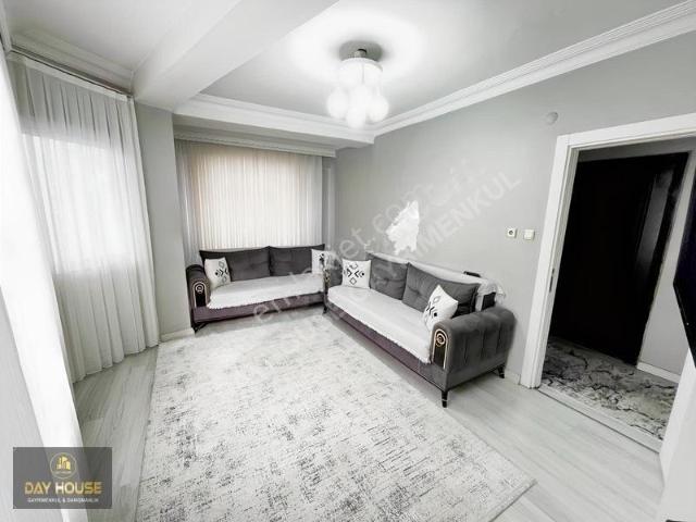 Day House'den Tek Daire Üzerine 95 M2 Masrafsız Köşe Başı Daire