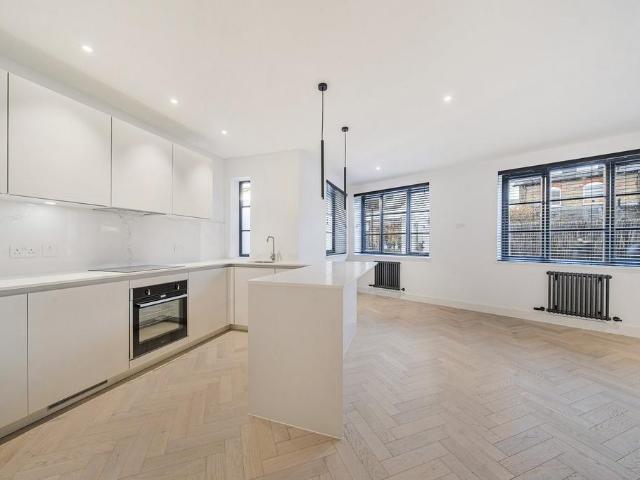 Day Lewis, 1 3 Melbourne Grove, Denmark Hill, London, SE22 8RE, United Kingdom | 1 bed duplex for rent #138593916 | Rentberry